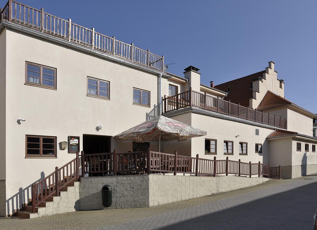 Hotel Zlatá Hvězda Vimperk Esterno foto